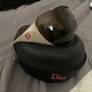 dior ski rasta sunglasses.